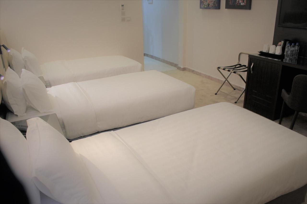 M Platinum Hotel Medina Esterno foto